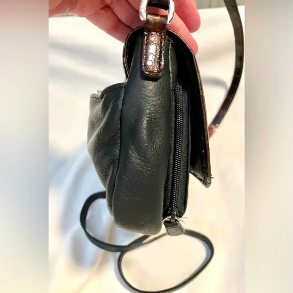 *VINTAGE* Brighton Crossbody Purse/Bag - Patent Leather Croc- Brown/Black - Picture 2 of 15